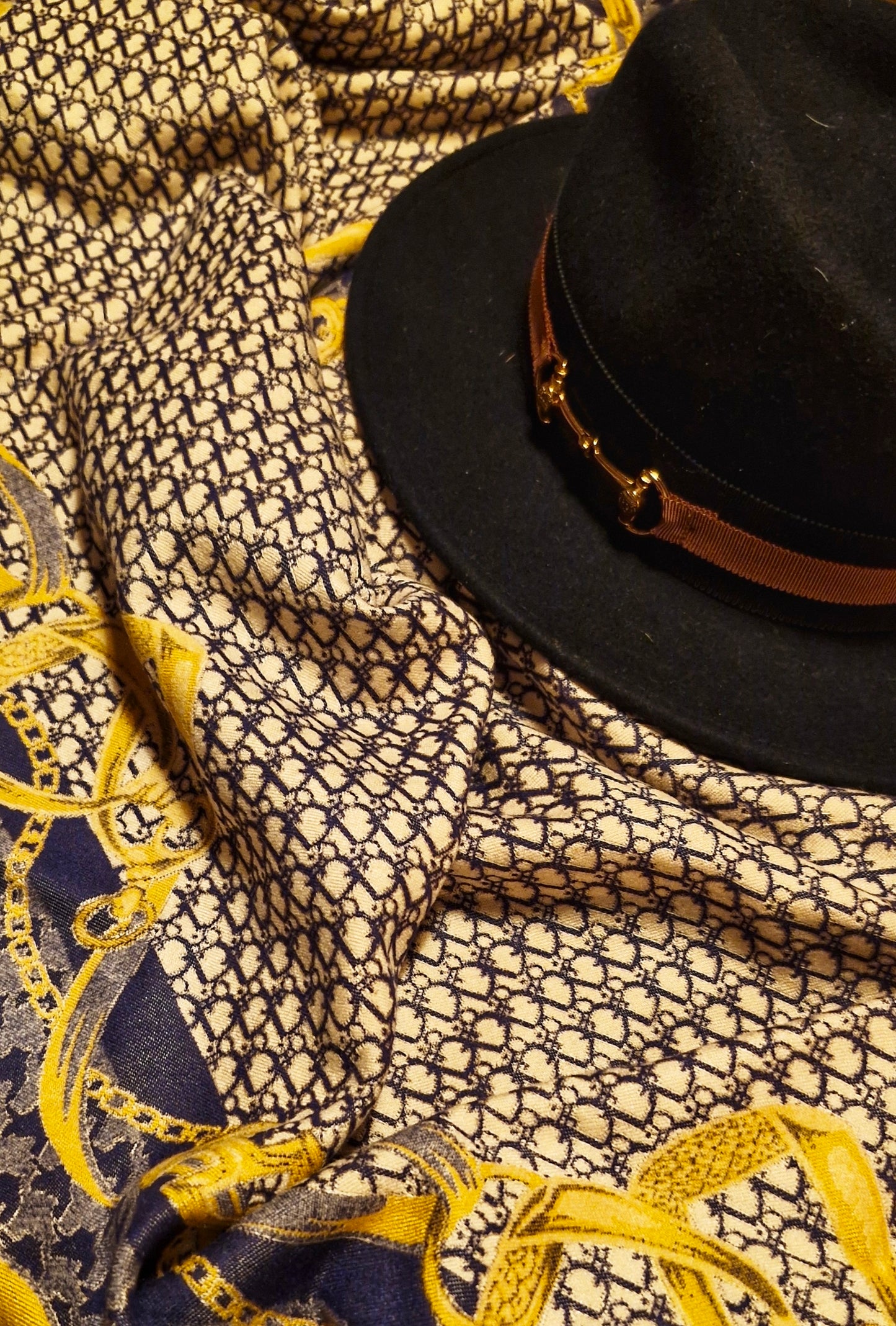 The Hawthorne Luxury Scarf