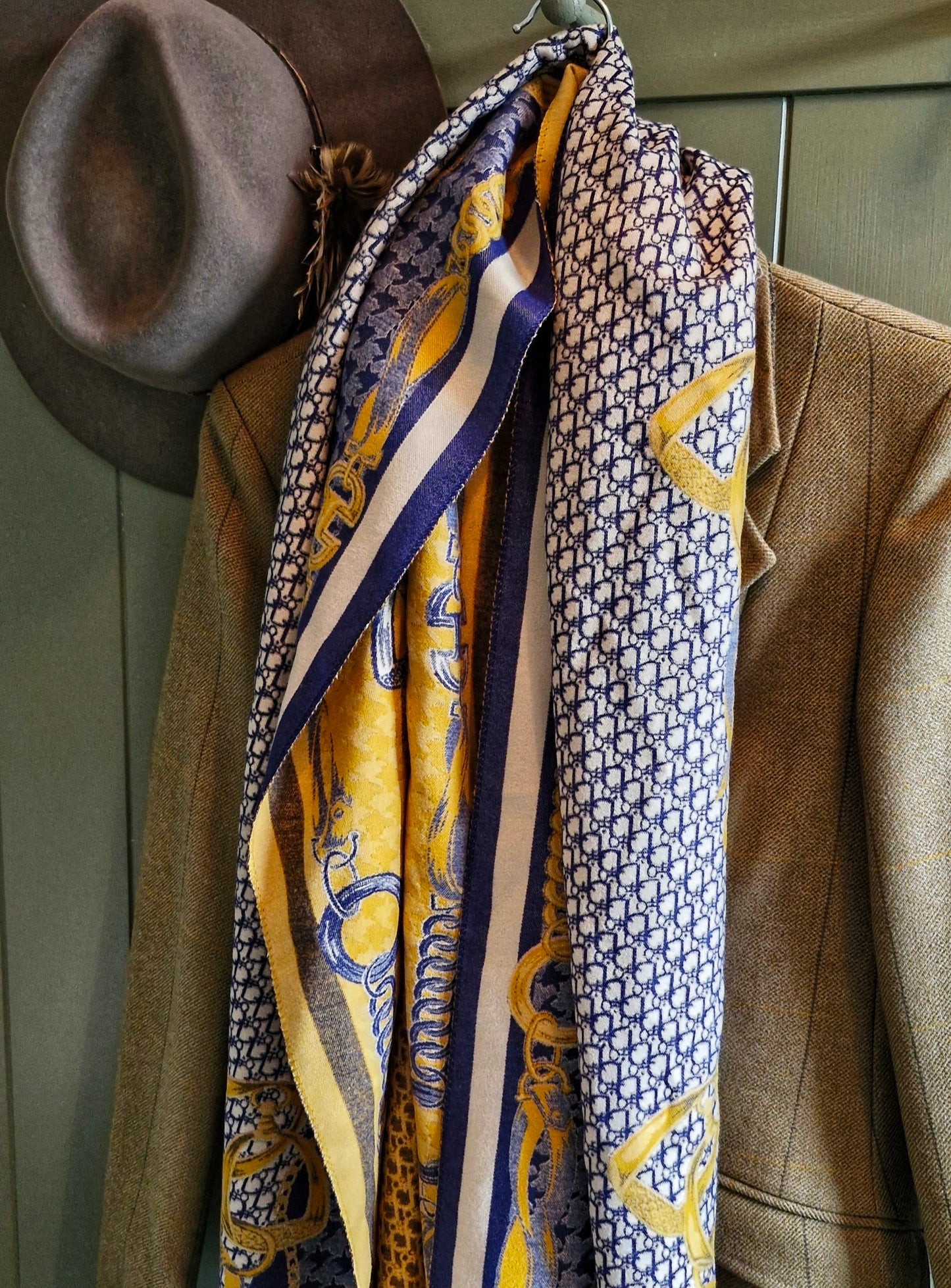 The Hawthorne Luxury Scarf