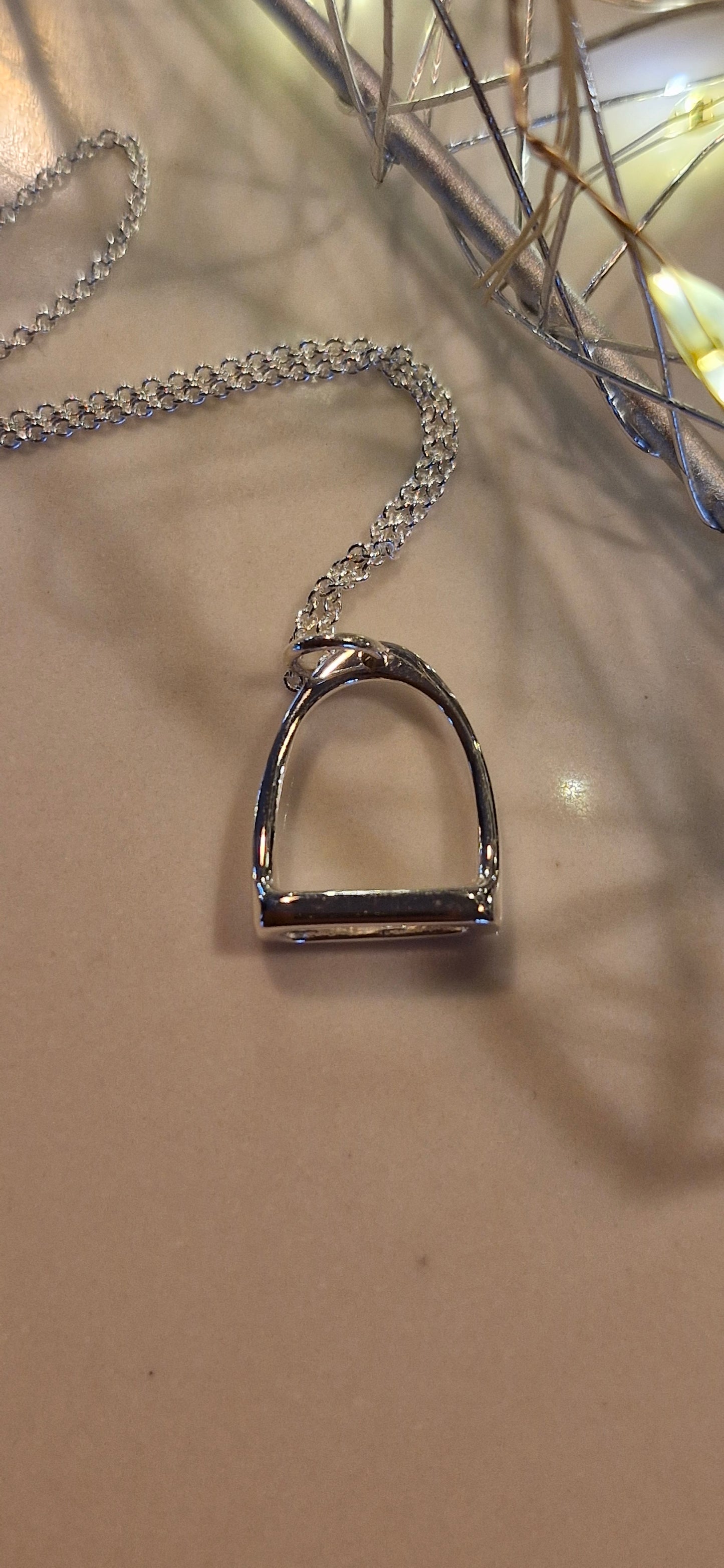 Stirrup pendant