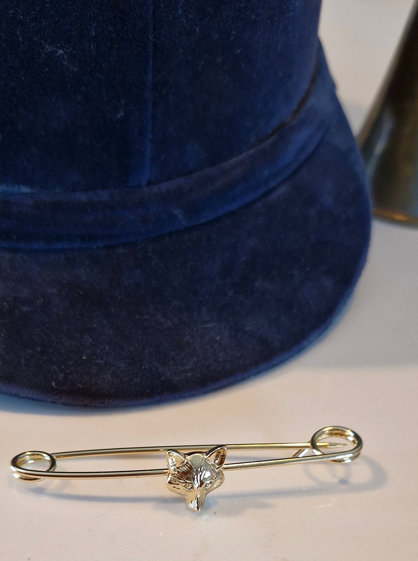 Fox Head Stock Pin Gold
