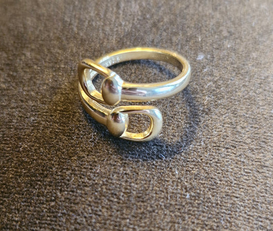 The Snaffle Wrap Around Ring Gold