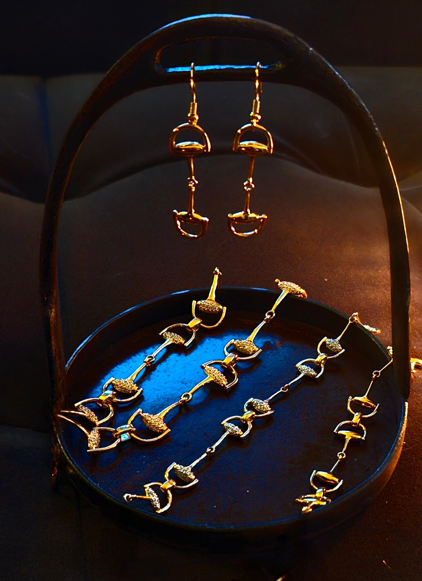 Dainty Gold Snaffle Earrings