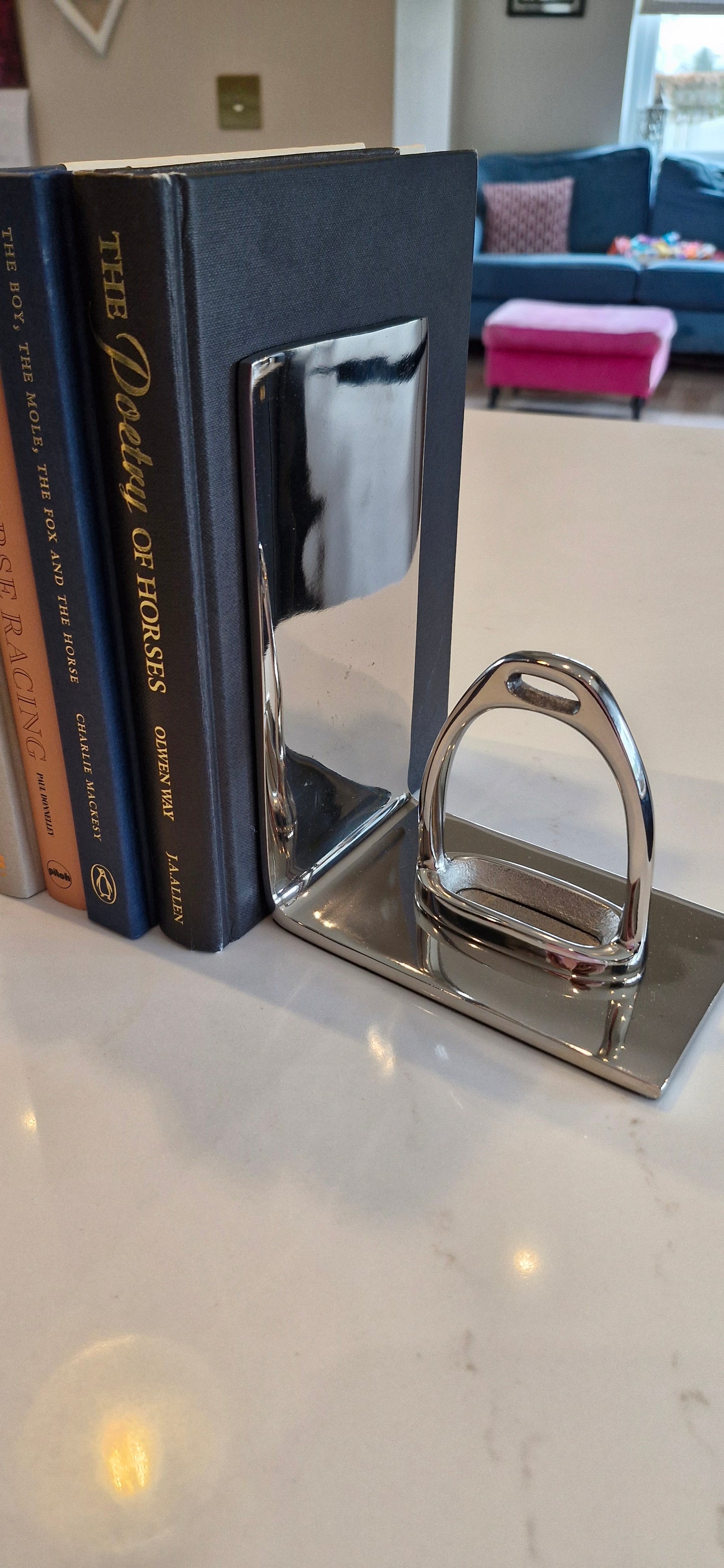 Stirrup Bookend
