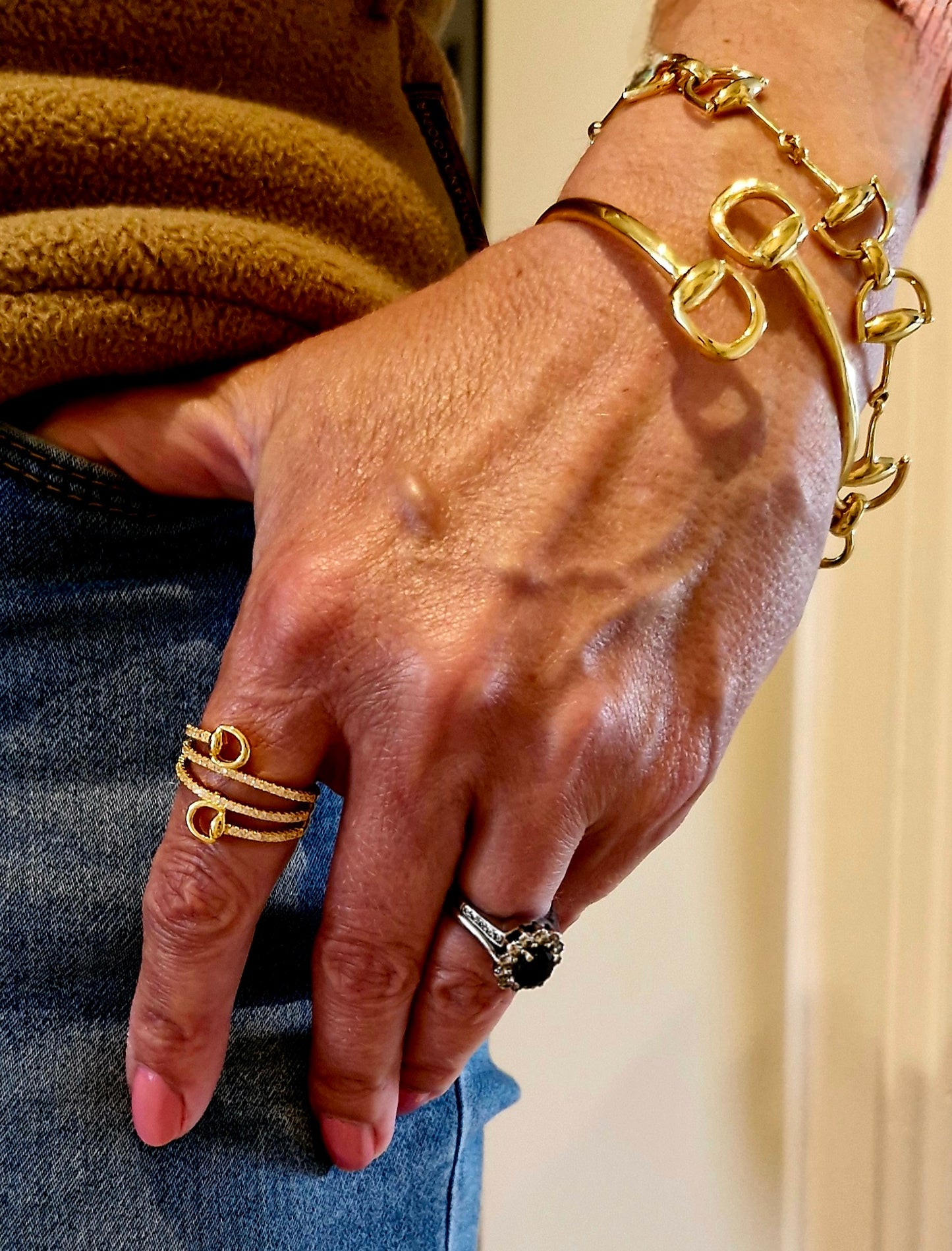 Gold Pavé Wrap Around Snaffle Ring