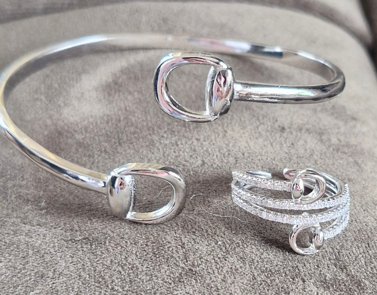 The Pave Snaffle Wrap Around Set - Silver